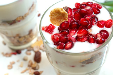 yogurt and granola cup