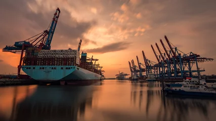 Containerhafen Hamburg © #CRTVTY