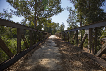 Viejo puente de hierro