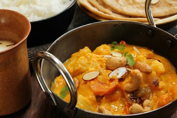 Veg Kolhapuri - Mixed vegetables in thick spiced gravy from Kolhapur, Maharashtra,India