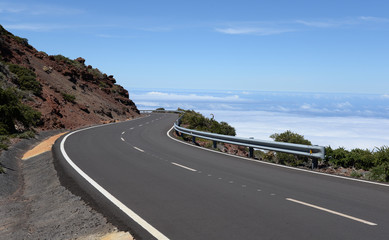 Straße am Roque de los Muchachos, La Palma