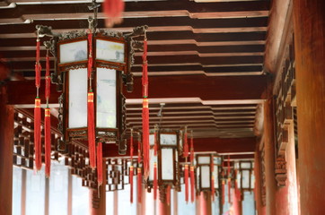 Traditional Chinese lanterns in old architecture in Yu Yuan Gardens, Shanghai, China.