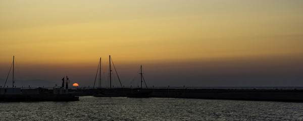 Fototapeta na wymiar Sun set in Greece / Gouves, Crete