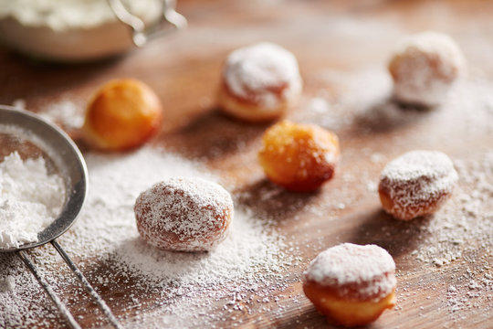 Donut holes with icing sugar