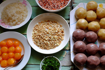 raw materials for moon cake