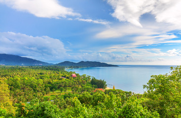 Fototapeta na wymiar Panorama of Koh Samui in Thailand.