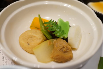 精進料理　高野山　ベジタリアン　食事　和食　マクロビ　菜食　煮物