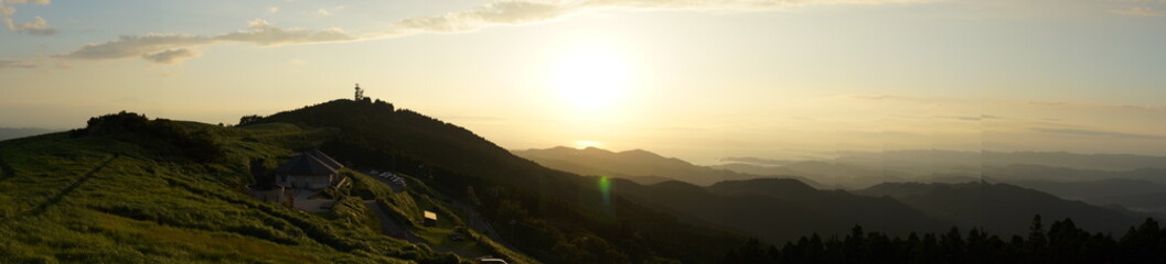 Obraz premium 夕景 夕焼け 景色 風景 眺め 眺望