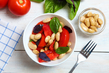 A healthy vegetable salad