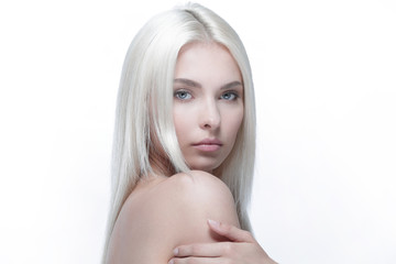 Naklejka premium Portrait of a beautiful stylish young woman.
