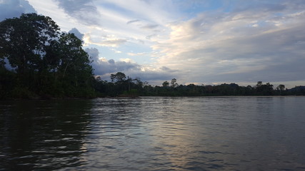 Amazonas-Regenwald - Sonnenuntergang
