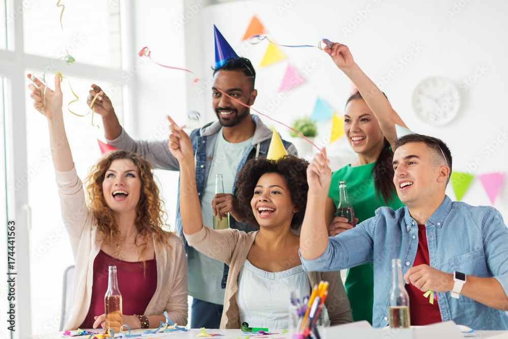 Canvas Prints happy team with confetti at office birthday party