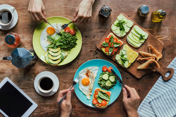 couple having breakfast