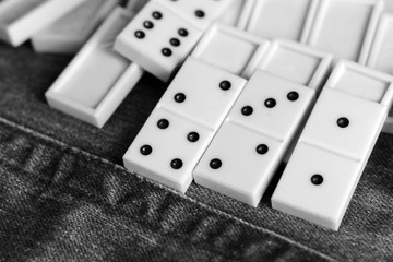 The game of dominoes, the development of logic for children and adults
