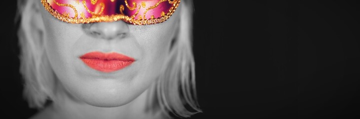Obraz premium Close-up portrait of woman in masquerade mask