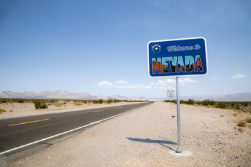Welcome to Nevada sign on the boarder with California 