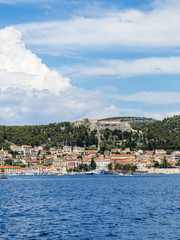 Naklejka na ściany i meble Kroatien, Adriaküste, Dalmatien, Region Hvar, Küstenort Hvar,