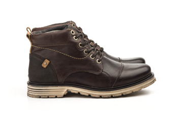 Botas de hombre en piel