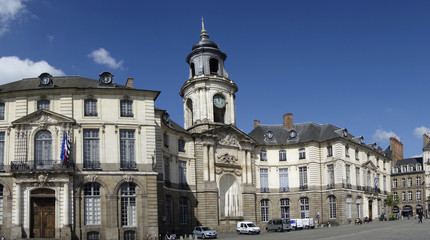 Fototapeta na wymiar place de la Mairie de Rennes