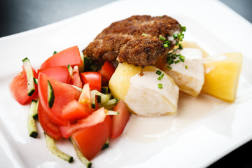 Cutlet with vegetables