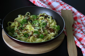 pasta with mushrooms