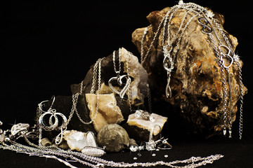 Silber Silberschmuck Set Modeschmuck für Damen Armbänder Ketten Ohrringe mit Kristallen und Boukeh