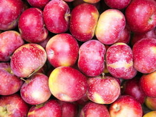 Red apples, background