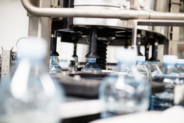 Bottling plant - Water bottling line for processing and bottling pure mineral carbonated water into bottles.