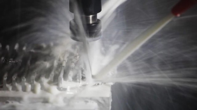 Milling machining centers CNC for metal processing with water cooling system