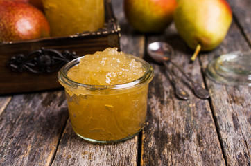 Jam from pears