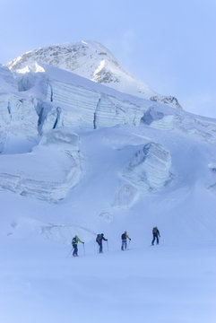 Gletscher-Skitour in imposanter Natur