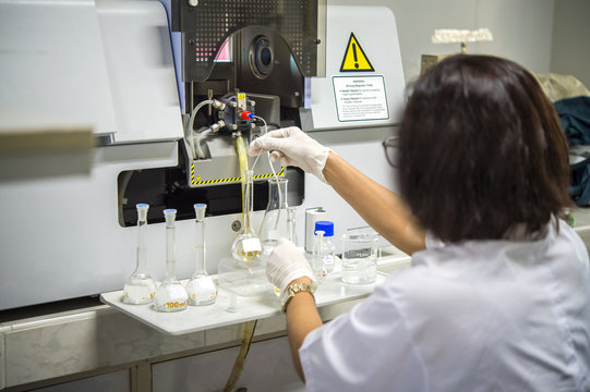 Scientists are using Atomic Absorption Spectroscopy (AAS) to analyze heavy metals in sample solutions.For example, element Pb, Fe, Mn, Ag, etc.