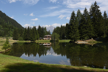 lago gita al algo panorama guardare montagna escursione 