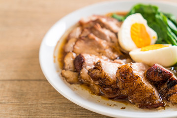 Stewed pork leg
