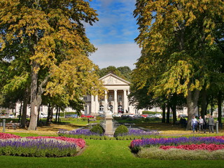 Obraz premium Aachen Spielcasino im Herbst