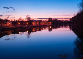 Fototapeta na wymiar Sunset at Emajogi river, Tartu, Estonia