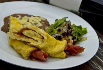 Prosciutto omelet breakfast