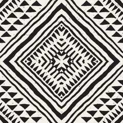Gordijnen Hand getrokken geschilderd naadloos patroon. Vector tribal ontwerp achtergrond. Etnische motief. Geometrische etnische streep lijnen illustratie. Voor kunstafdrukken, textiel, behang, inpakpapier. © Samolevsky
