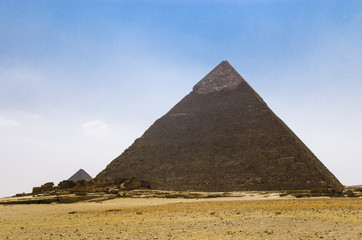 Fototapeta na wymiar Landscape with the pyramids of Khafre in the foreground