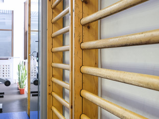 The image of a wall bar