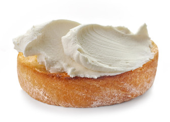 toasted bread with cream cheese