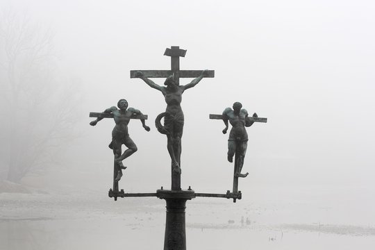 Crucifixion of Jesus Christ, INRI, sculpture on the bridge to the Insel Mainau island, Upper Swabia, Lake Constance, Baden-Wuerttemberg, Germany, Europe