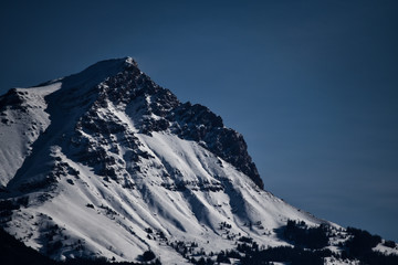 Fototapeta na wymiar Snow on Sheep Mountian