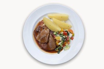 Roast beef with mixed vegetables and boiled potatoes