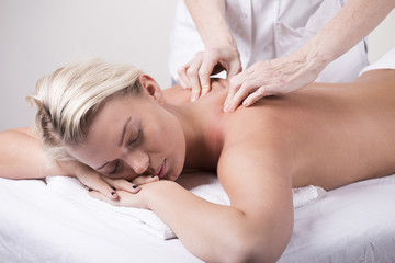 Obraz na płótnie Canvas Massage Treatment