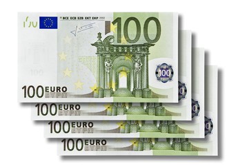 Four 100 Euro banknotes