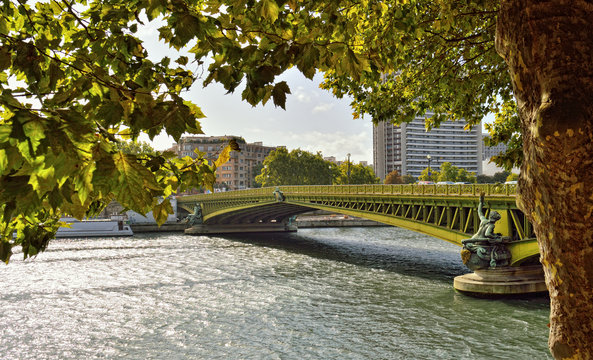 Pont Mirabeau, Paris.