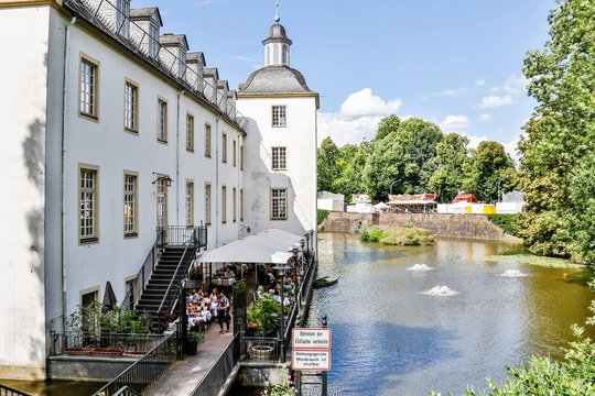 Schlo&szlig; Borbeck