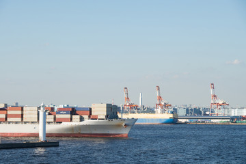 貨物船の出港