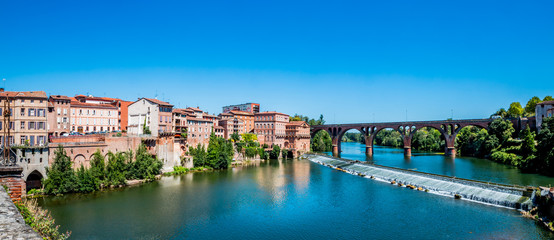 Panorama du Tarn et d'Albi
